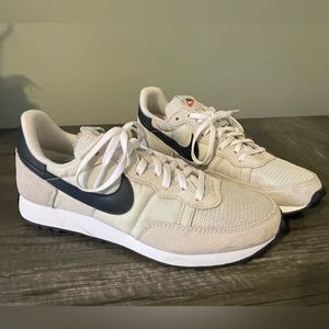 Nike Pegasus size 8 men’s shoes